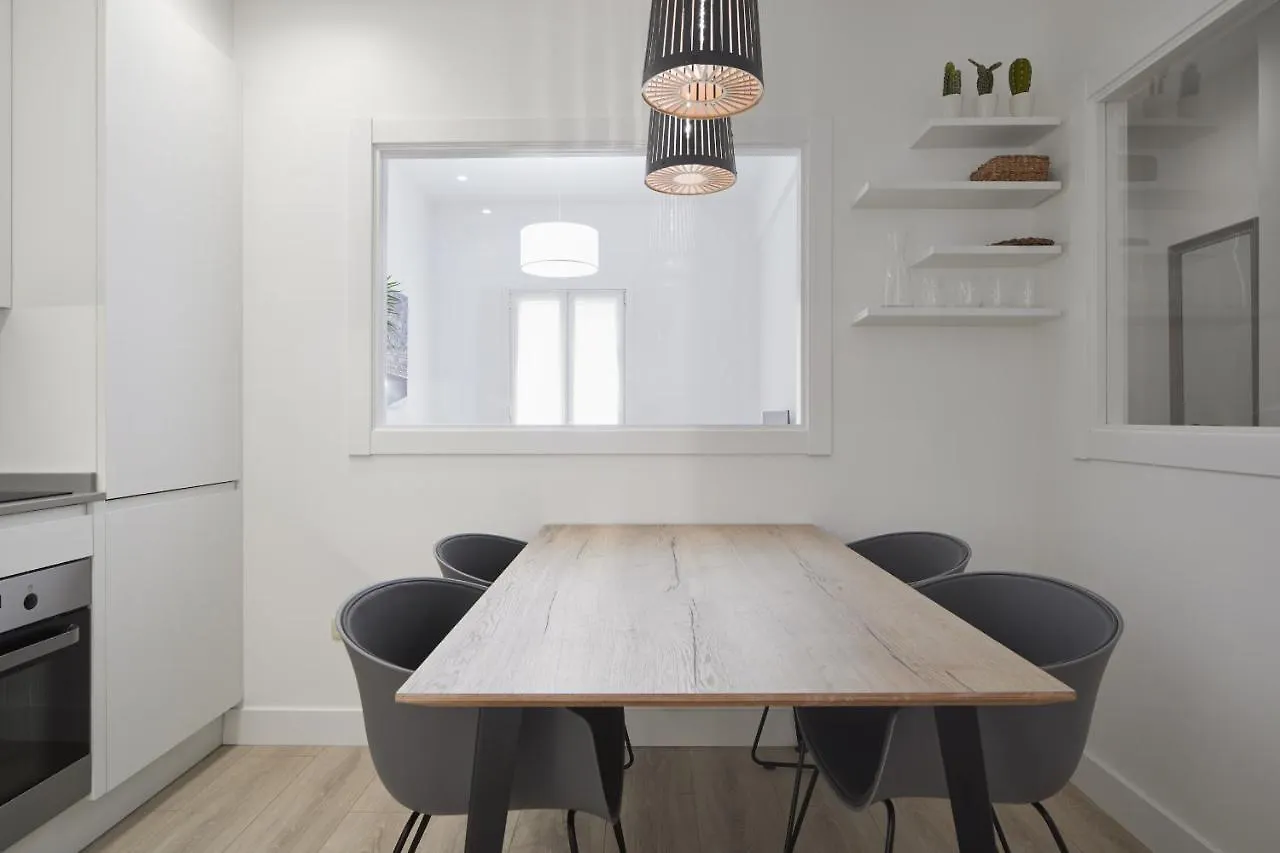Always Easy I Chillida Apartment San Sebastian